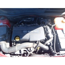 opel astra h gtc (a04) del año 2009