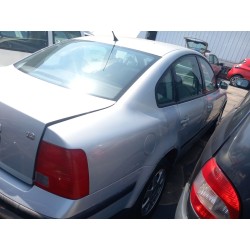 volkswagen passat b5 (3b2) del año 2000