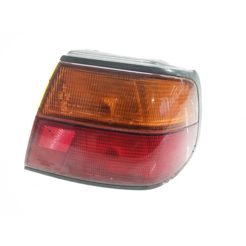 المصباح الخلفي الأيمن Nissan Almera I hatchback (N15) | Desguace Becerril
