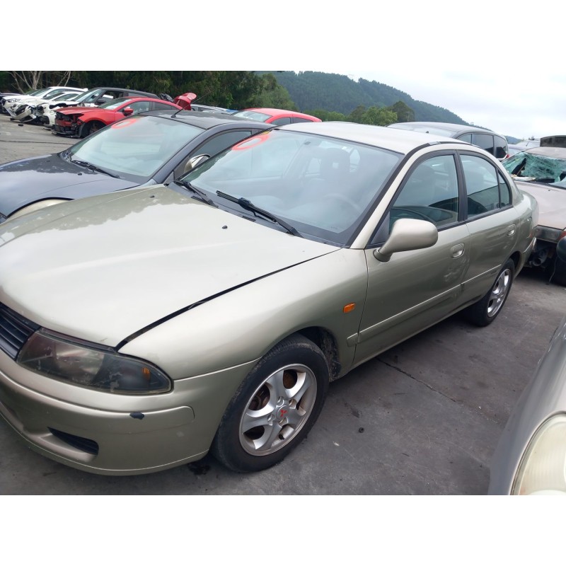Parts breakdown for Mitsubishi carisma (DA_) 1.9 DI-D (DA5A) Diesel of the year 2004 with engine F9Q1