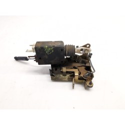 Fecho da porta dianteira esquerda. peugeot 106 II (1A_, 1C_)