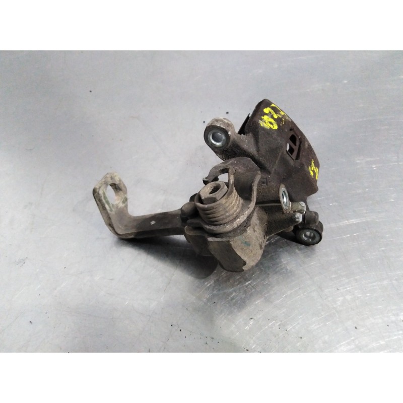 Recambio de pinza freno trasera izquierda para honda jazz (gd1/5) 1.4 ls referencia OEM IAM Recambio de pinza freno trasera izquierda para honda jazz (gd1/5) 1.4 ls referencia OEM IAM