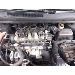 Engine / intake / exhaust kia carens III monospace (un)