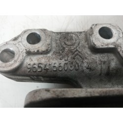 Recambio de soporte motor derecho para peugeot 207 sw confort referencia OEM IAM 9654166080  