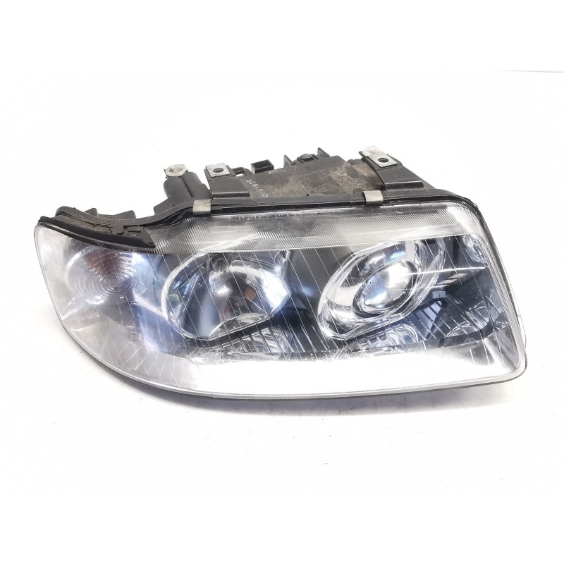 Right headlight Audi A3 (8L1) | Becerril Scrap Yard