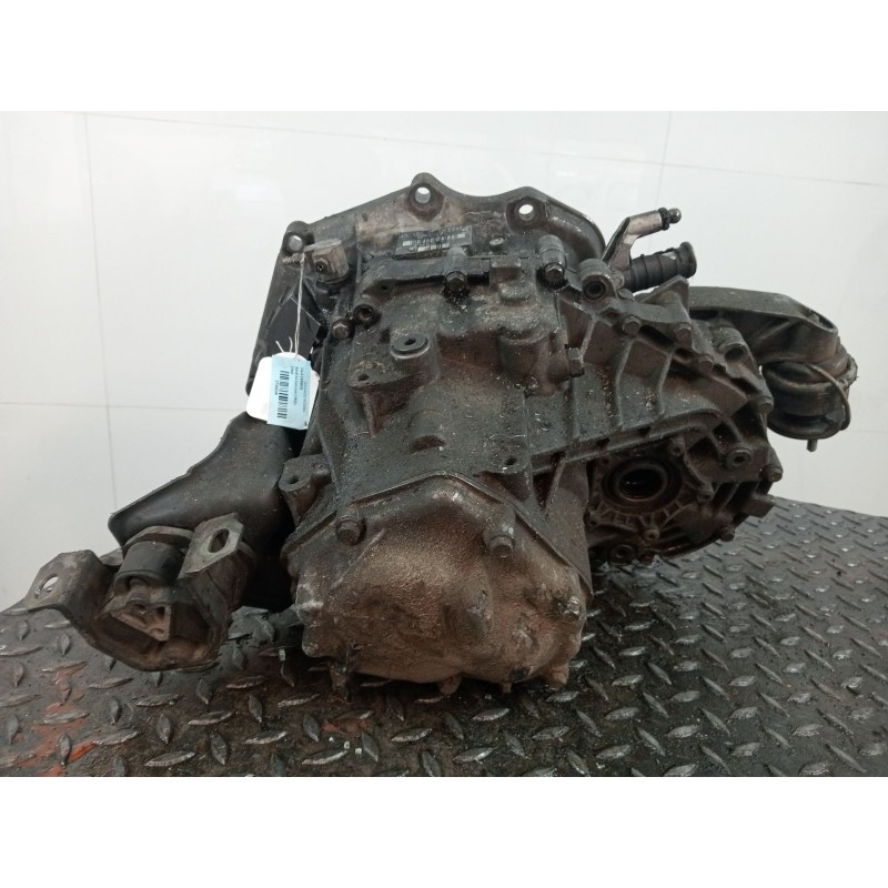 Gearbox Saab 9-3 cabriolet (YS3D) | Becerril Scrap Yard