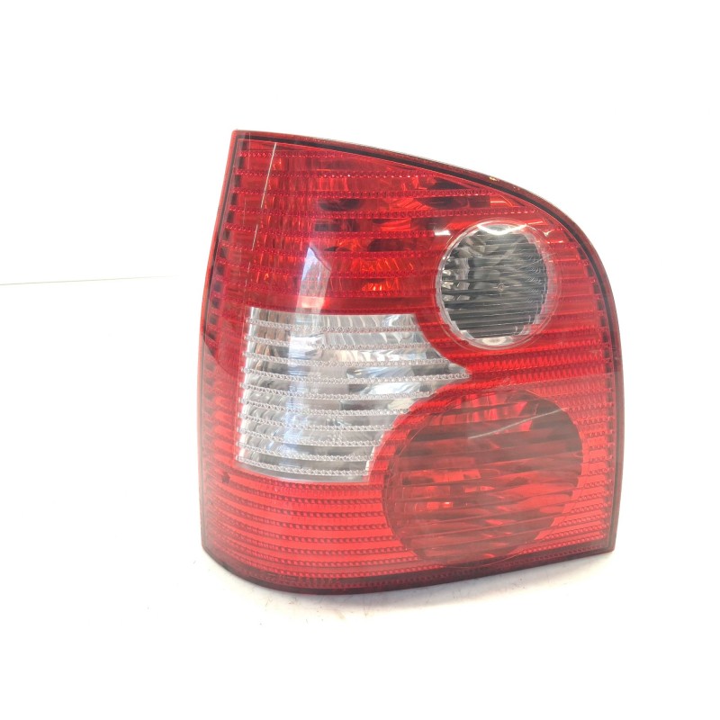 Recambio de piloto trasero izquierdo para volkswagen polo iv (9n_, 9a_) 1.4 tdi referencia OEM IAM 6Q6945095G  