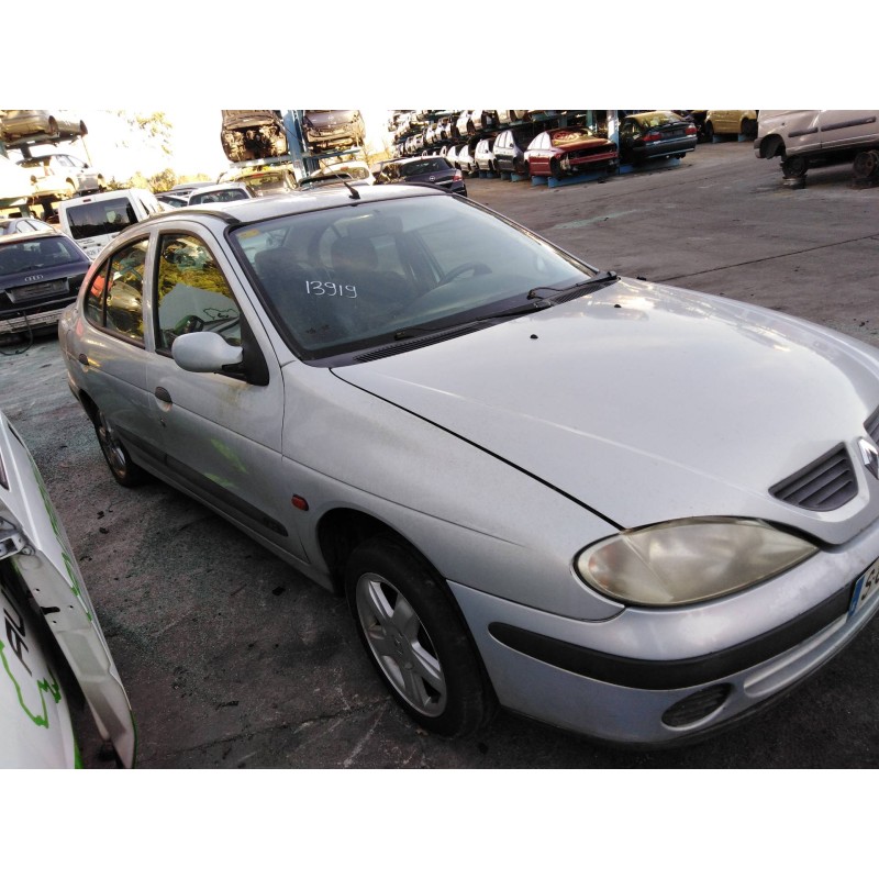 Detalhamento das peças para Renault megane I fase 2 classic (la..) 1.9 D Authentique Diesel do ano 1999 com motor F8Q