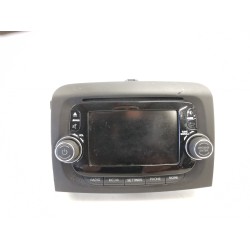 Audio system / CD radio Fiat 500L (351_, 352_) | Becerril Scrap Yard