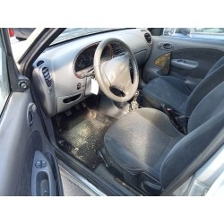 Detalhamento das peças para Ford fiesta berlina (DX) Ambiente Gasolina do ano 1999 com motor DHC