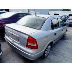 Aufschlüsselung der Teile für Opel astra g berlina Club Gasolina aus dem Jahr 1999 mit Motor X16SZR