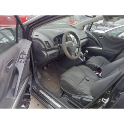 Detalhamento das peças para Toyota corolla verso (R1) 2.2 D-4D Luna Diesel do ano 2008 com motor 2ADFTV