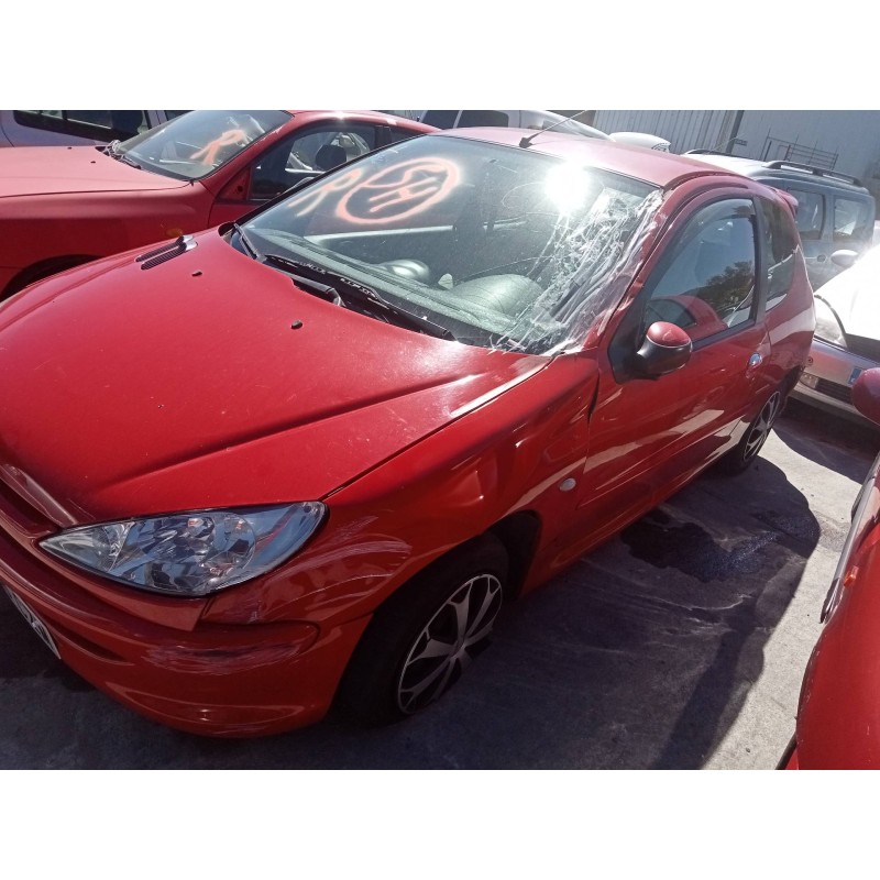 Parts breakdown for Peugeot 206 berlina X-Line Petrol of the year 2004 with engine KFW