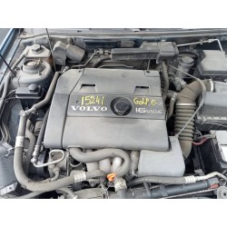 Parts breakdown for Volvo V40 familiar 1.8 16V Petrol of the year 1999 with engine B4184S