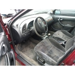 citroën xsara berlina del año 2000
