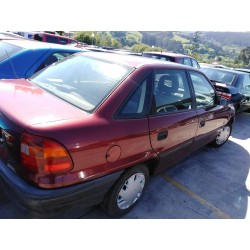 Aufschlüsselung der Teile für Opel astra f berlina Einfach Gasolina aus dem Jahr 1994 mit Motor C16SE