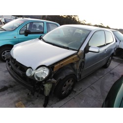 Aufschlüsselung der Teile für Volkswagen polo (9N1) Highline Diesel aus dem Jahr 2004 mit Motor AMF
