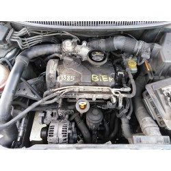 Aufschlüsselung der Teile für Volkswagen polo (9N1) Highline Diesel aus dem Jahr 2004 mit Motor AMF