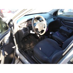 Detalhamento das peças para Ford focus berlina (cak) Ghia Diesel do ano 2001 com motor F9DA