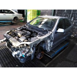 citroën xsara berlina del año 2001