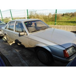 Aufschlüsselung der Teile für Opel rekord e CD Berlina Gasolina aus dem Jahr 1986 mit Motor 2.2I
