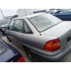 Parts breakdown for Opel astra f berlina Basic Diesel of the year 1994 with engine 17DR