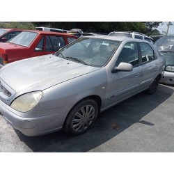 citroën xsara berlina del año 2001