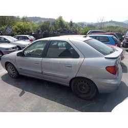 citroën xsara berlina del año 2001