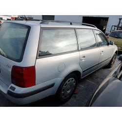 Aufschlüsselung der Teile für Volkswagen passat variant (3B5) Comfortline Diesel aus dem Jahr 1999 mit Motor AFN