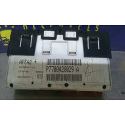 Recambio de pantalla multifuncion para renault laguna (b56) 1.9 dti referencia OEM IAM 7700428029  