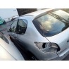 تفكيك Peugeot 206 berlina XT Diesel من عام 2002 بمحرك 8HX