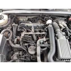 Parts breakdown for Peugeot 406 berlina (S1/S2) SRDT Diesel of the year 2000 with engine RHZ