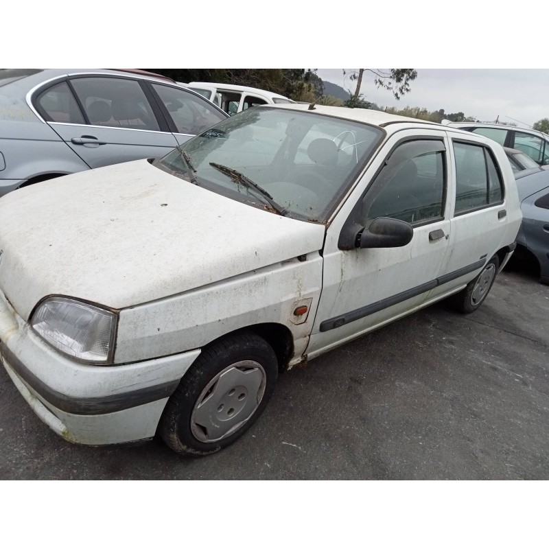 Parts breakdown for Renault clio I phase III 1.9 D RN Diesel of the year 1997 with engine F8Q