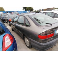 Parts breakdown for Renault laguna (B56) 2.2 D RXE Diesel of the year 1996 with engine G8T