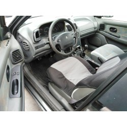 Parts breakdown for Renault laguna (B56) 2.2 D RXE Diesel of the year 1996 with engine G8T