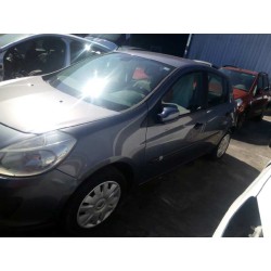 Parts breakdown for Renault clio III 20 Aniversario Diesel of the year 2006 with engine K9K T7