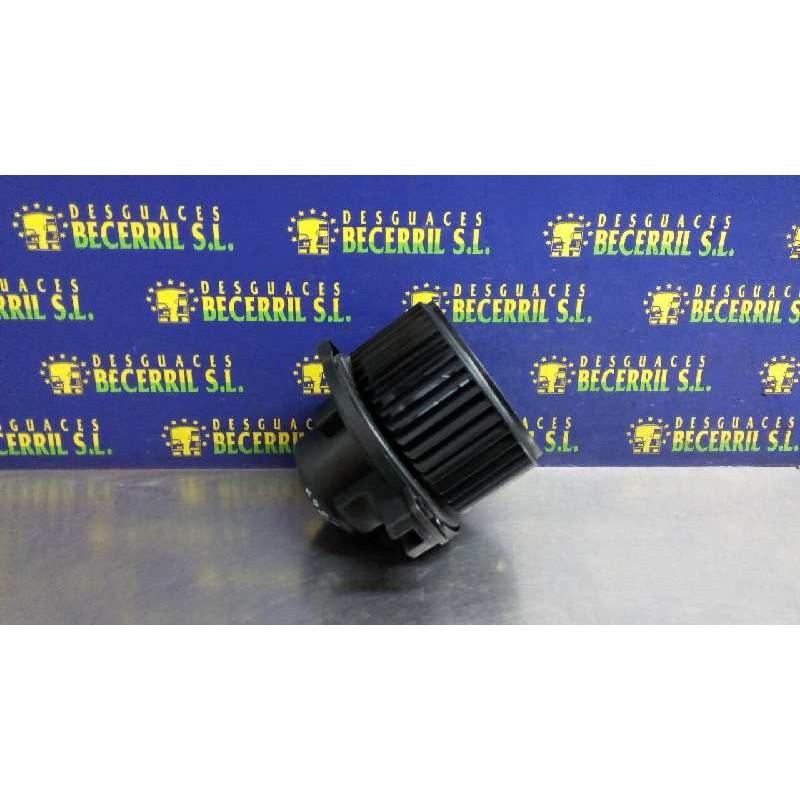 Recambio de motor calefaccion para kia carens 2.0 crdi ex monovolumen referencia OEM IAM A0540221C  