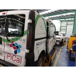 Aufschlüsselung der Teile für Nissan primastar (X83) Combi, 6 plazas, batalla corta Diesel aus dem Jahr 2005 mit Motor F9Q760