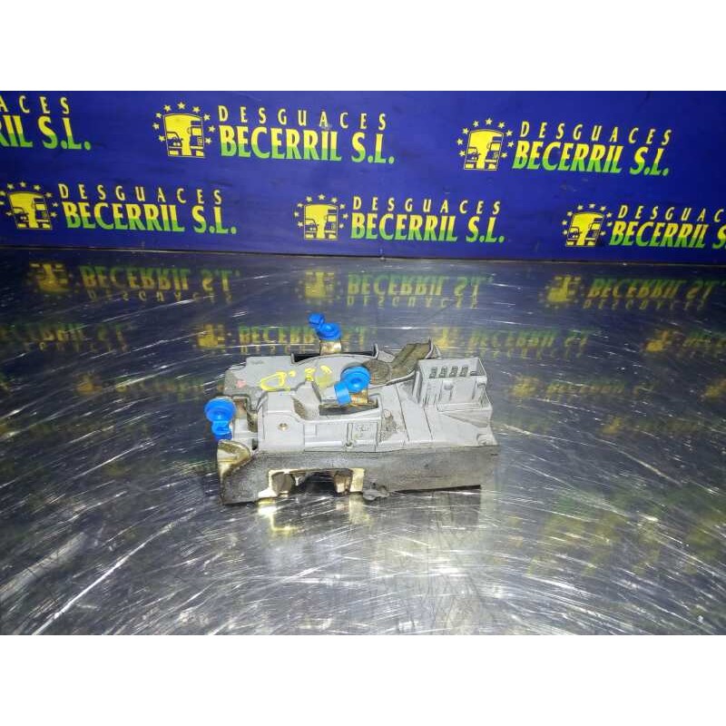 Recambio de cerradura puerta delantera derecha para citroen xantia berlina 2.0 hdi 90/110 attraction referencia OEM IAM Recambio de cerradura puerta delantera derecha para citroen xantia berlina 2.0 hdi 90/110 attraction referencia OEM IAM