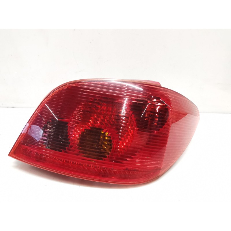 Recambio de piloto trasero derecho para peugeot 307 (3a/c) 1.6 16v referencia OEM IAM 6351P3  