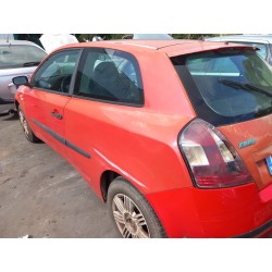 Aufschlüsselung der Teile für Fiat stilo (192_) 1.9 JTD (192_XF1A) Diesel aus dem Jahr 2003 mit Motor 192 A3.000