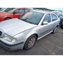 skoda octavia i (1u2) del año 2002
