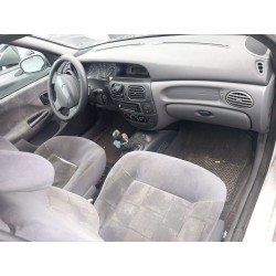 renault megane i classic (la0/1_) del año 2000