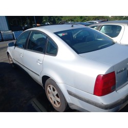 volkswagen passat b5 (3b2) del año 1998