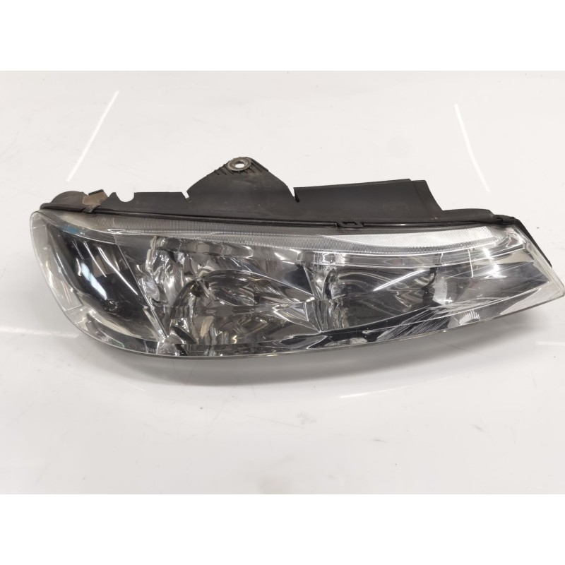 Recambio de faro derecho para peugeot 406 (8b) 2.0 hdi 110 referencia OEM IAM   