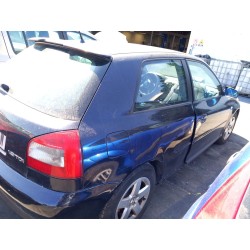 audi a3 (8l1) del año 2001