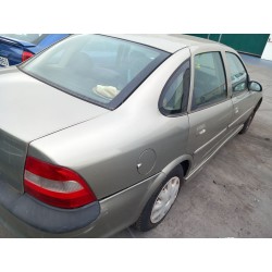 opel vectra b hatchback (j96) del año 1996