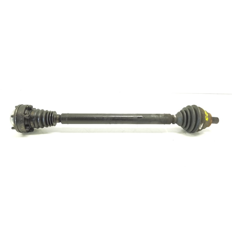 Right front axle Volkswagen Passat B6 (3C2) | Becerril Scrap Yard
