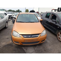 opel corsa c (x01) del año 2004