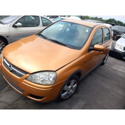 opel corsa c (x01) del año 2004